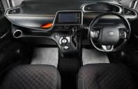 Toyota Sienta 12 из 18