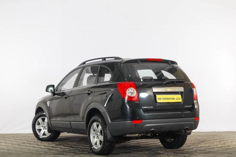 Chevrolet Captiva 4 из 6