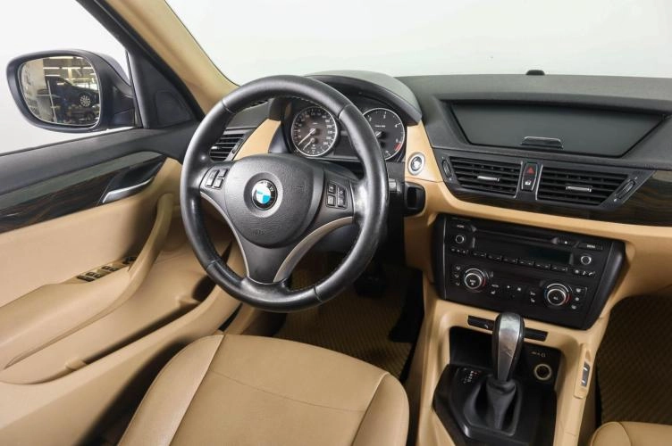 BMW X1 12 из 24