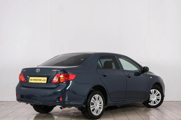 Toyota Corolla 6 из 6
