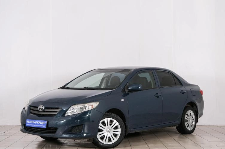 Toyota Corolla 3 из 6