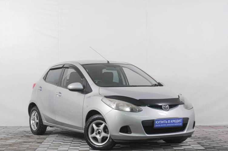 Mazda Demio 1 из 6