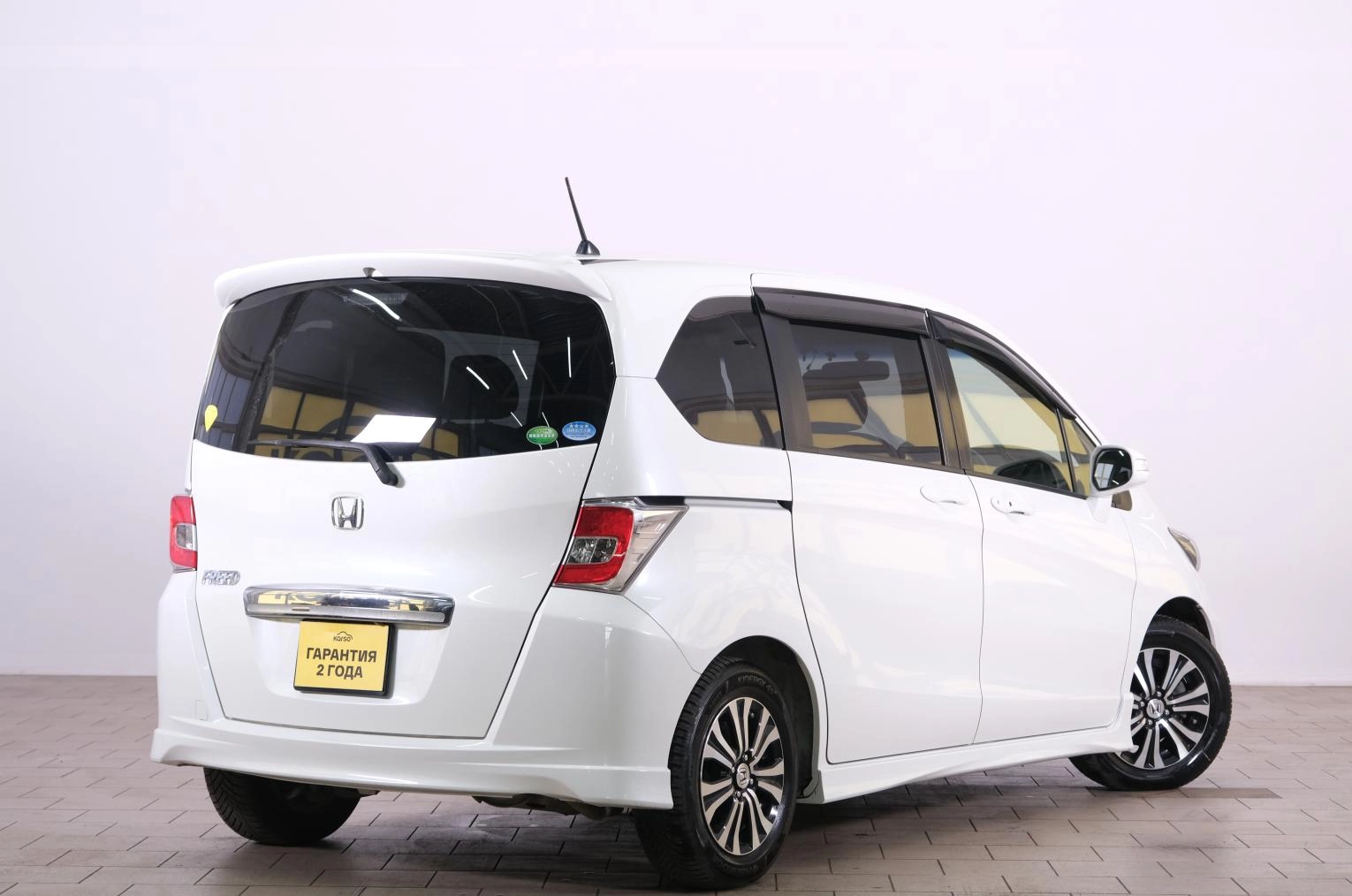 Honda Freed 6 из 21