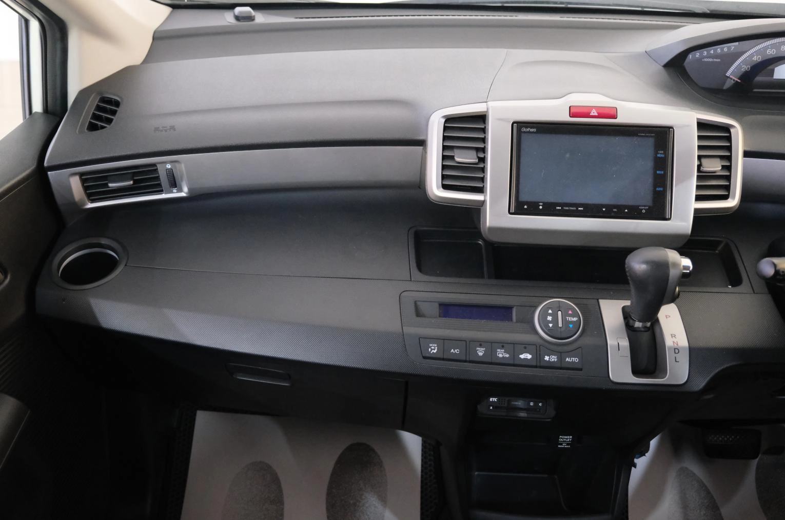 Honda Freed 16 из 21