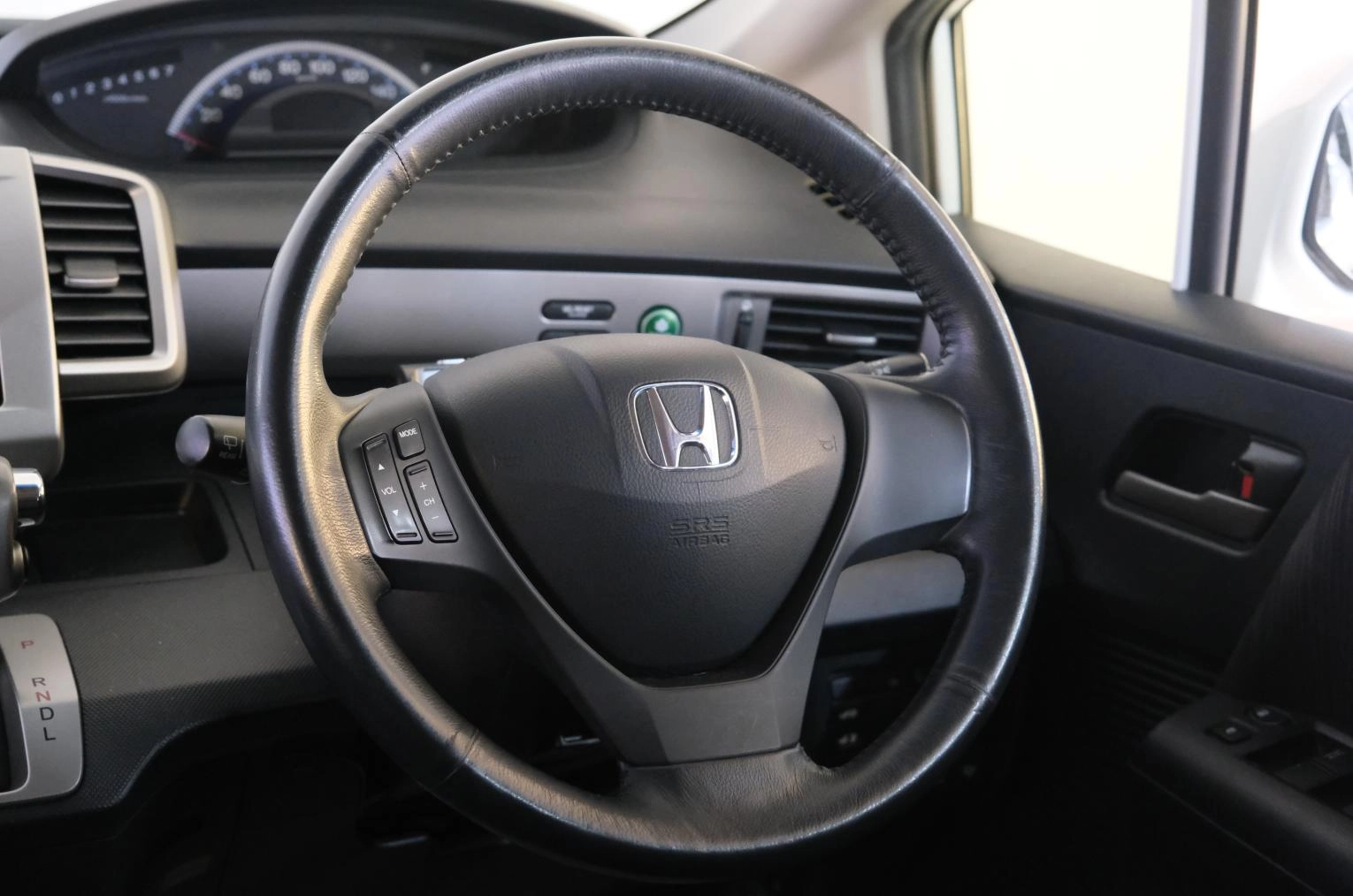 Honda Freed 12 из 21
