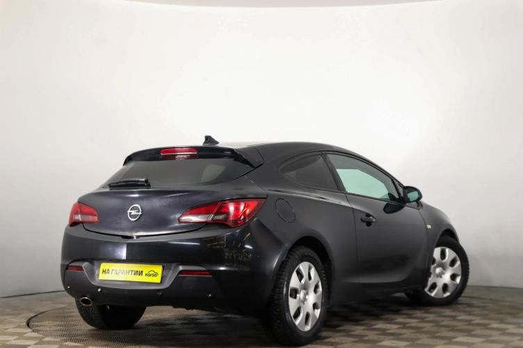 Opel Astra GTC 4 из 6
