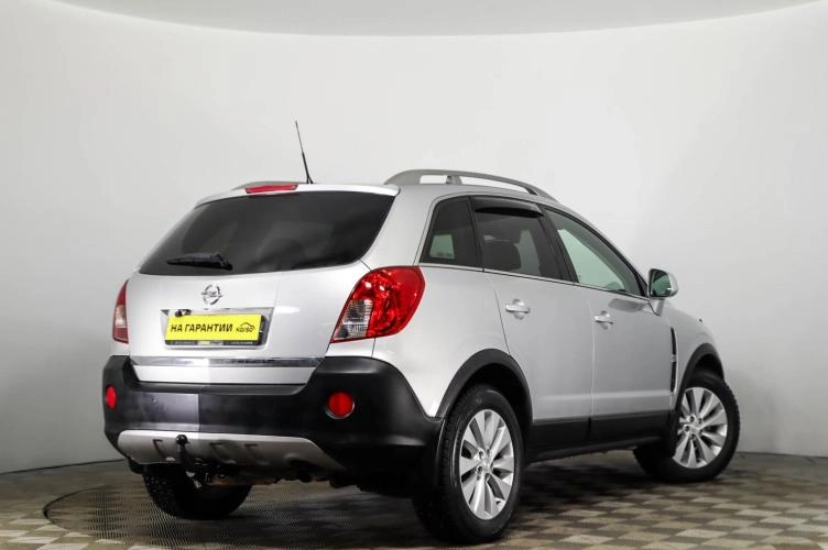 Opel Antara 4 из 6