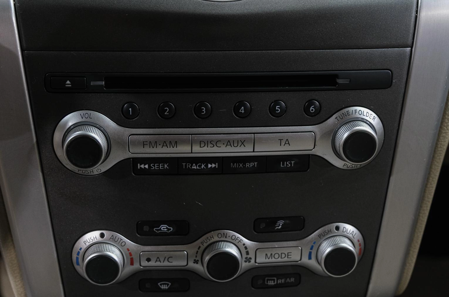 Nissan Murano 28 из 40