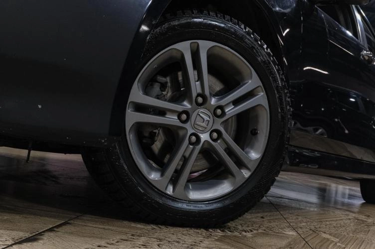 Honda Accord 11 из 32