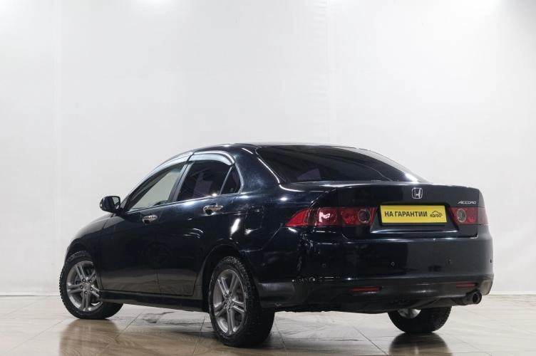 Honda Accord 4 из 6