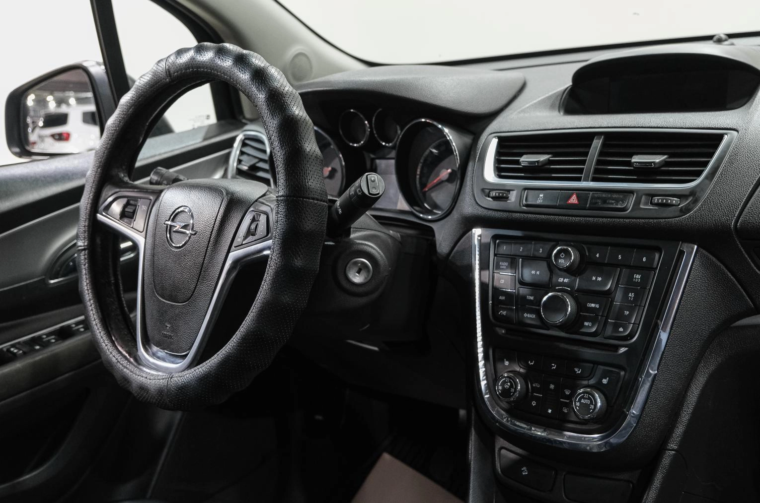 Opel Mokka 18 из 30
