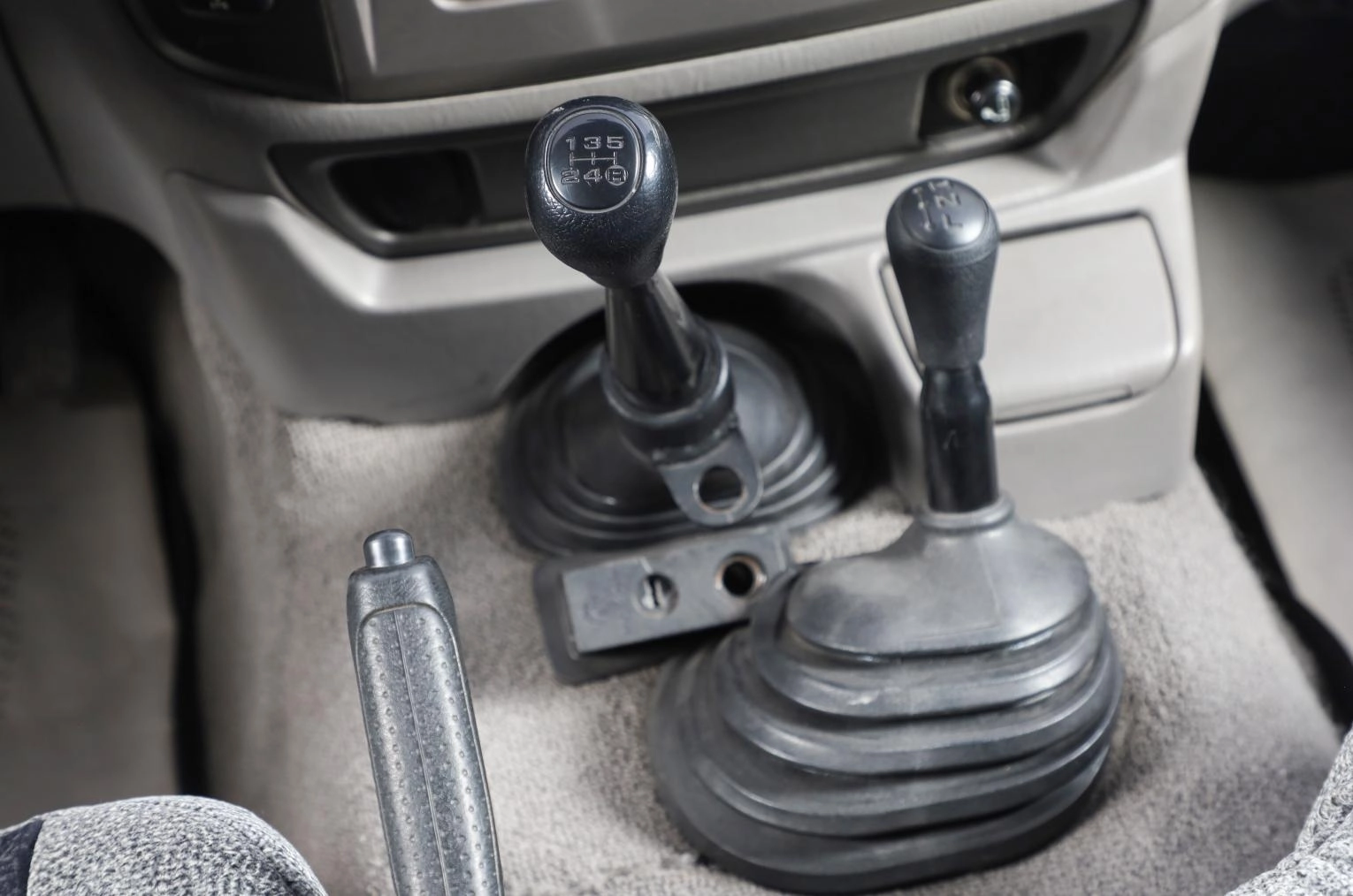 Toyota Land Cruiser 13 из 16