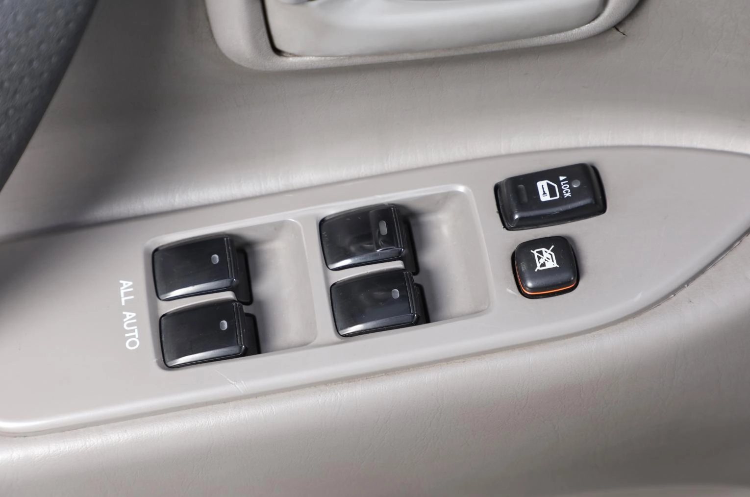 Toyota Land Cruiser 7 из 16