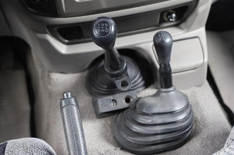 Toyota Land Cruiser 13 из 16