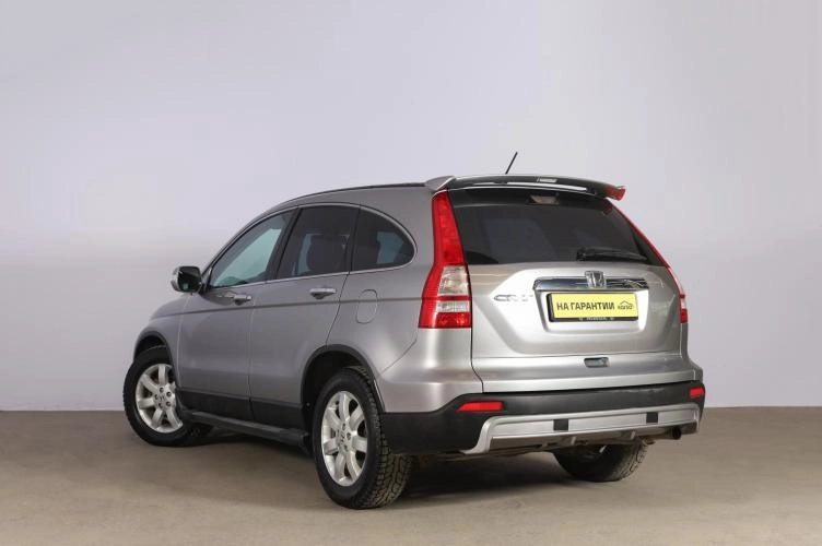 Honda CR-V 6 из 6