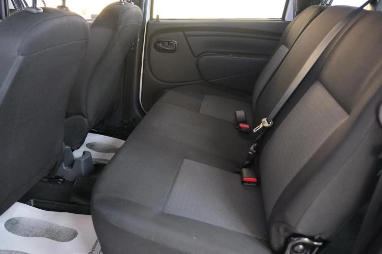 ВАЗ (LADA) Largus 18 из 20