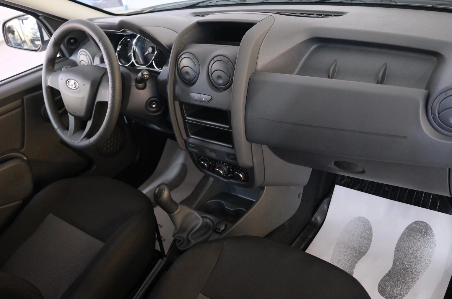 ВАЗ (LADA) Largus 16 из 20