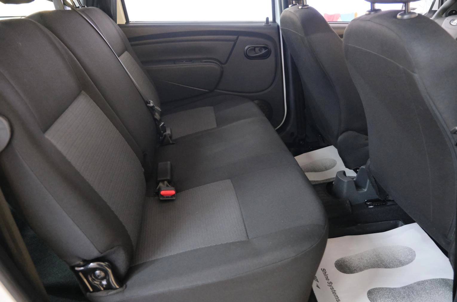 ВАЗ (LADA) Largus 19 из 20