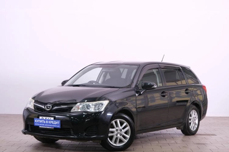 Toyota Corolla Fielder 3 из 6