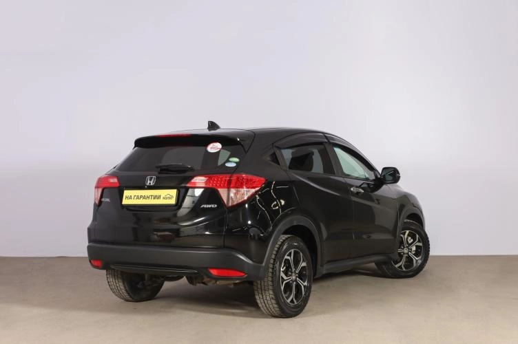 Honda Vezel 4 из 6