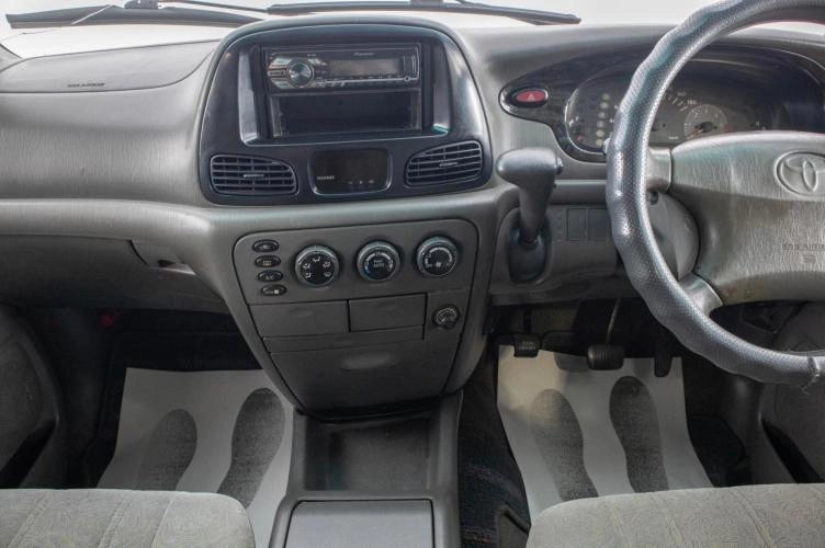 Toyota Town Ace Noah 13 из 19