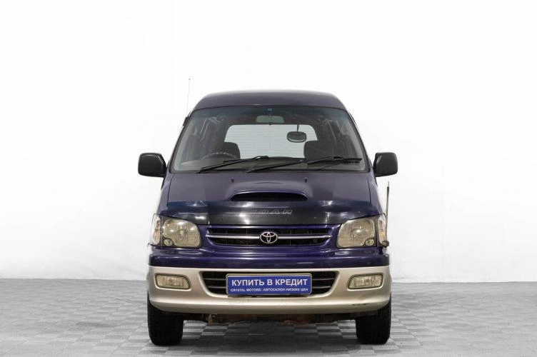Toyota Town Ace Noah 2 из 6