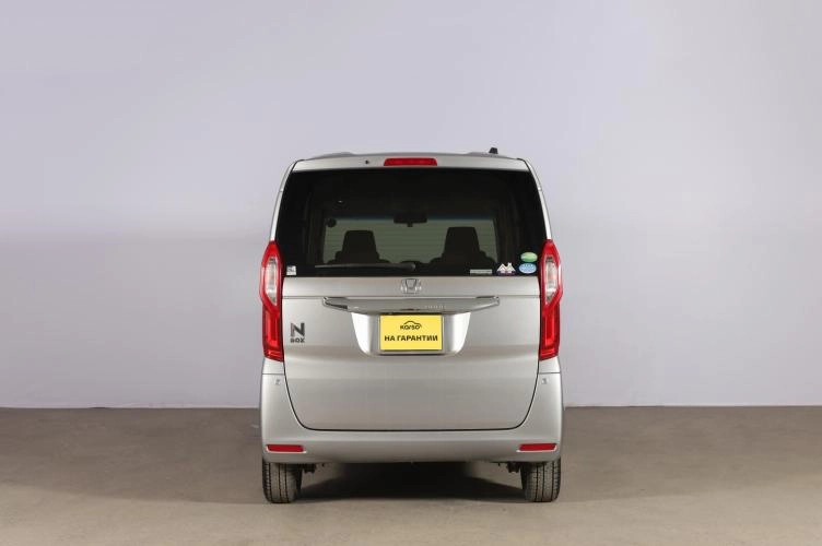 Honda N-BOX 5 из 6