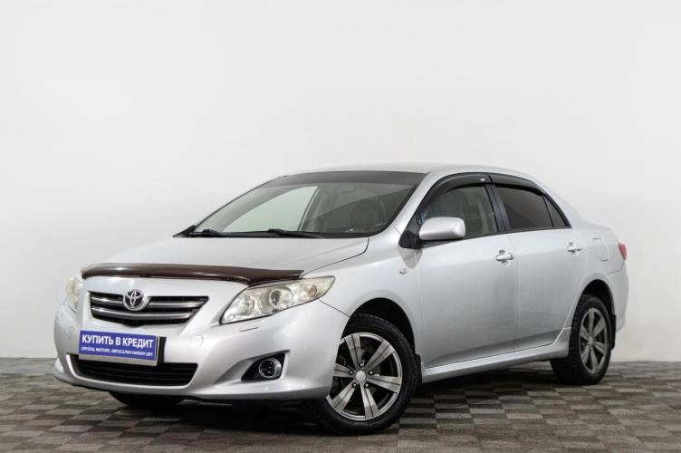 Toyota Corolla 3 из 6