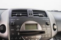 Toyota RAV4 11 из 15
