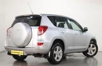 Toyota RAV4 6 из 15