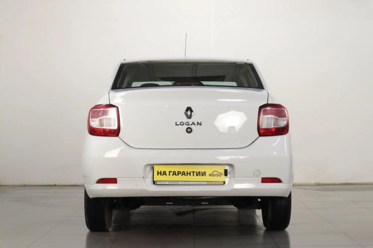 Renault Logan 5 из 6