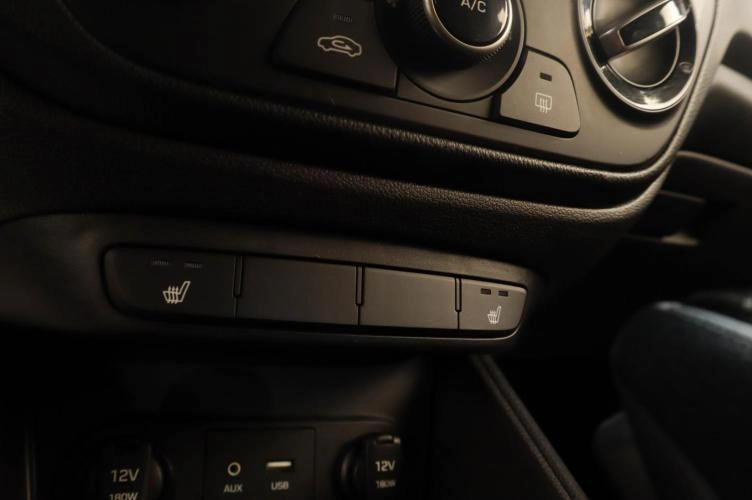 Hyundai Solaris 16 из 19