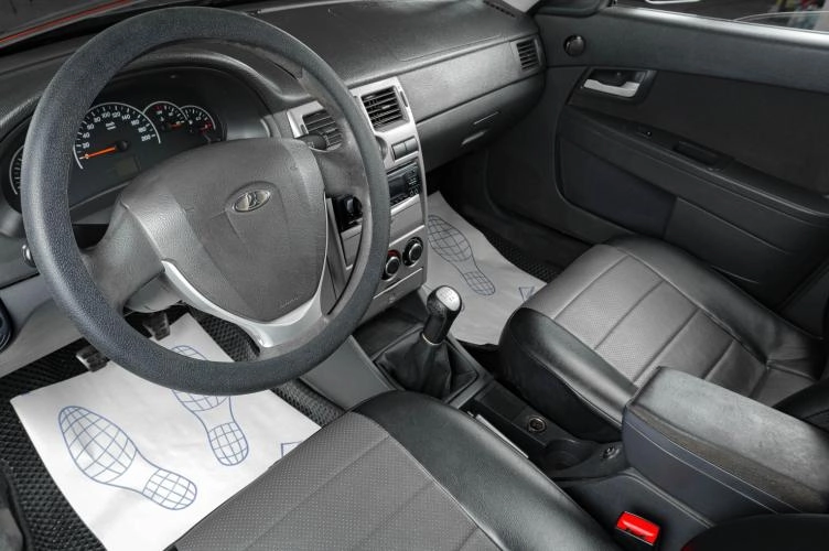 ВАЗ (LADA) Priora 7 из 16