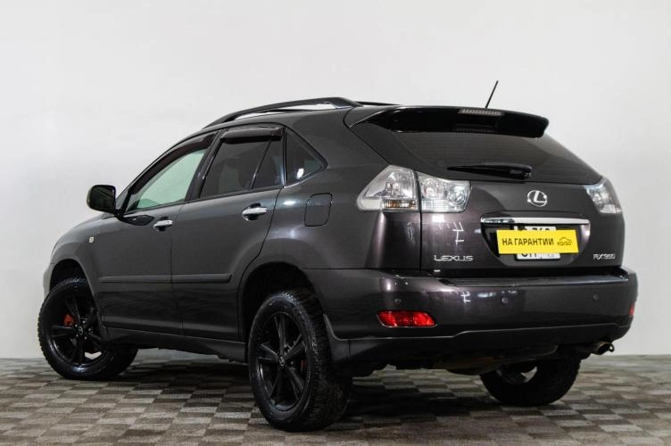 Lexus RX 6 из 6