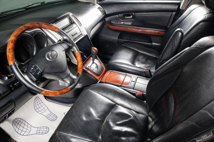 Lexus RX 9 из 17