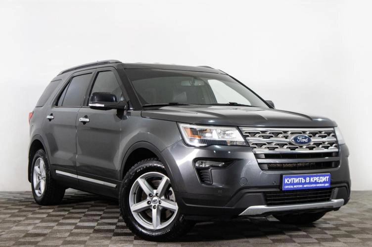 Ford Explorer 1 из 6