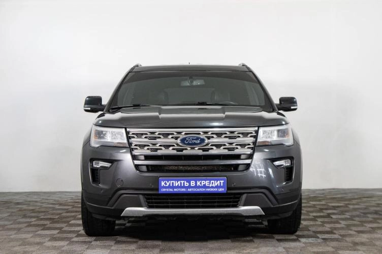 Ford Explorer 2 из 6