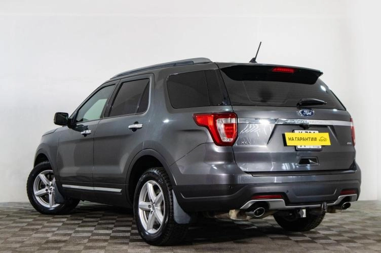 Ford Explorer 6 из 6