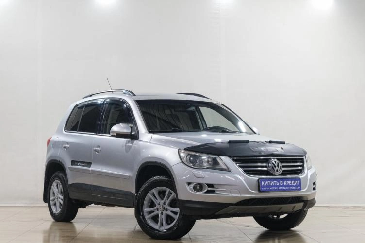 Volkswagen Tiguan 1 из 6