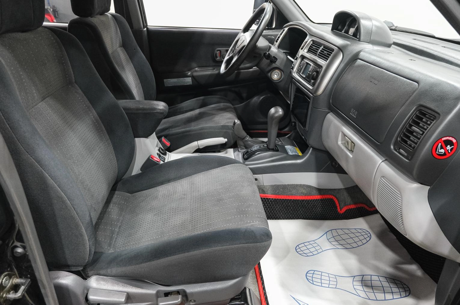 Mitsubishi Pajero Sport 10 из 28