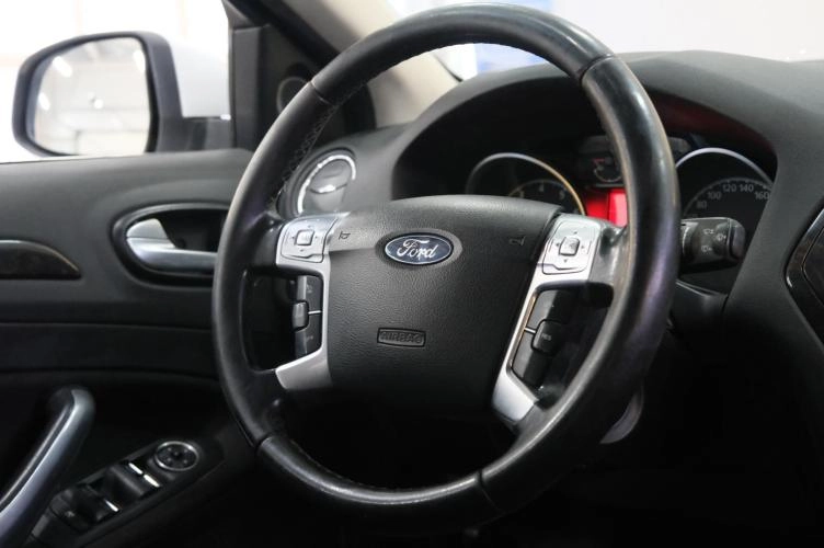 Ford Mondeo 12 из 21