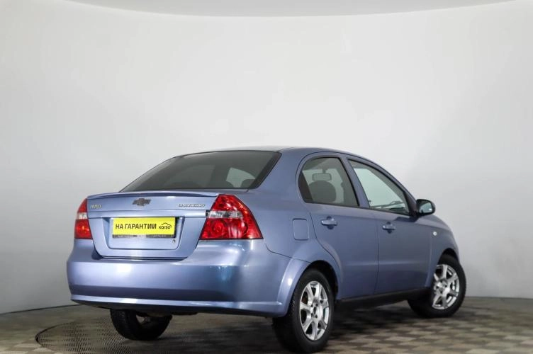 Chevrolet Aveo 4 из 6