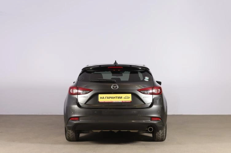 Mazda Axela 5 из 6