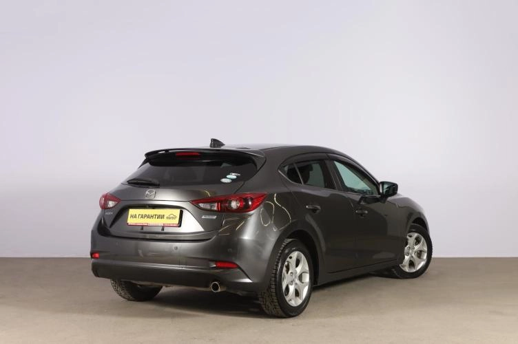 Mazda Axela 6 из 6