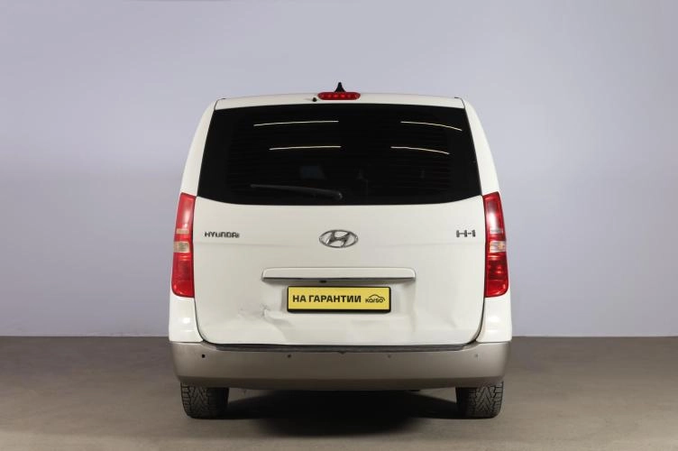 Hyundai H-1 5 из 6