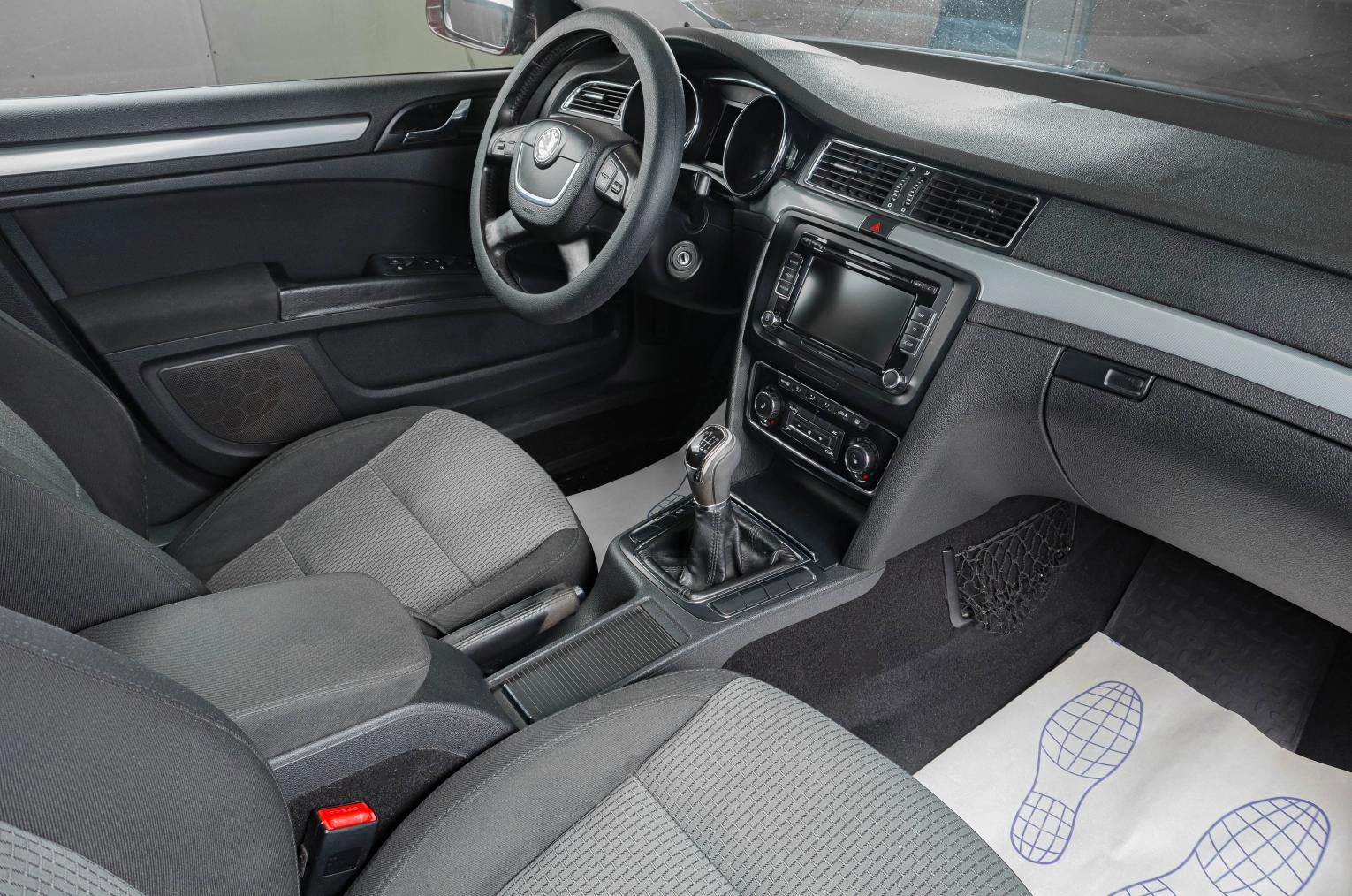 Skoda Superb 10 из 19