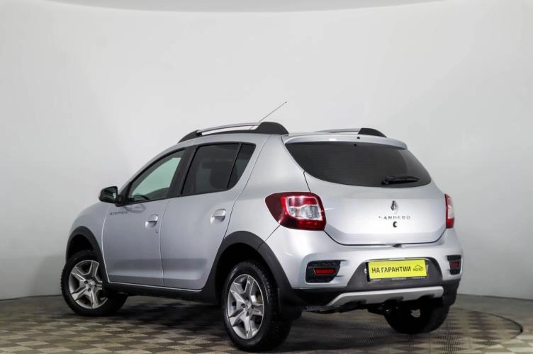 Renault Sandero Stepway 6 из 6