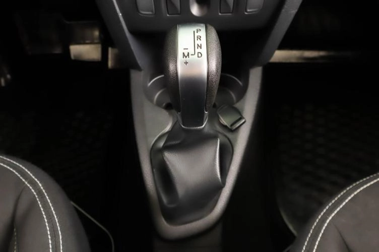 Renault Sandero Stepway 17 из 20