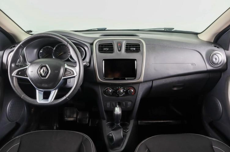 Renault Sandero Stepway 12 из 20