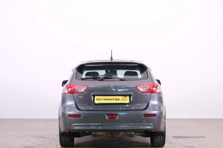 Mitsubishi Lancer 5 из 6